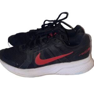 Nike Air Run Swift 2 Sz 8 Black/Red Running Athletic Comfort Sneaker